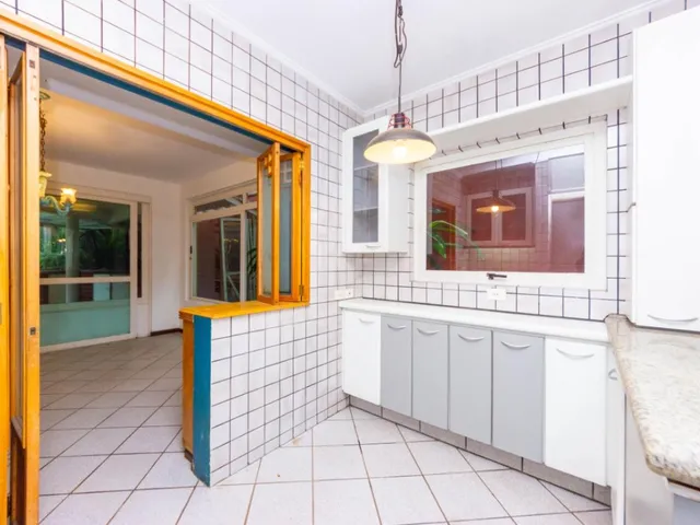 Imagem 4: Imóvel de Luxo no Morumbi: Casa À Venda com 4 Quartos, 3 Suítes e 310M² de Área Privativa