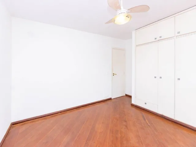 Imagem 2: Imóvel de Luxo no Morumbi: Casa À Venda com 4 Quartos, 3 Suítes e 310M² de Área Privativa