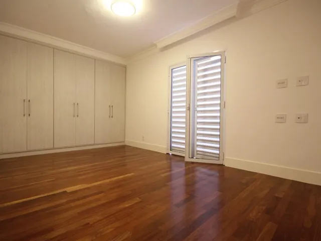 Imagem 11: Residência de Luxo em Higienópolis: Cobertura com 4 Quartos, 2 Suítes, 4 Banheiros e 381,72 M² em São Paulo-Sp