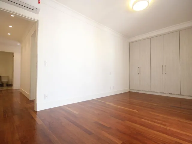 Imagem 8: Residência de Luxo em Higienópolis: Cobertura com 4 Quartos, 2 Suítes, 4 Banheiros e 381,72 M² em São Paulo-Sp