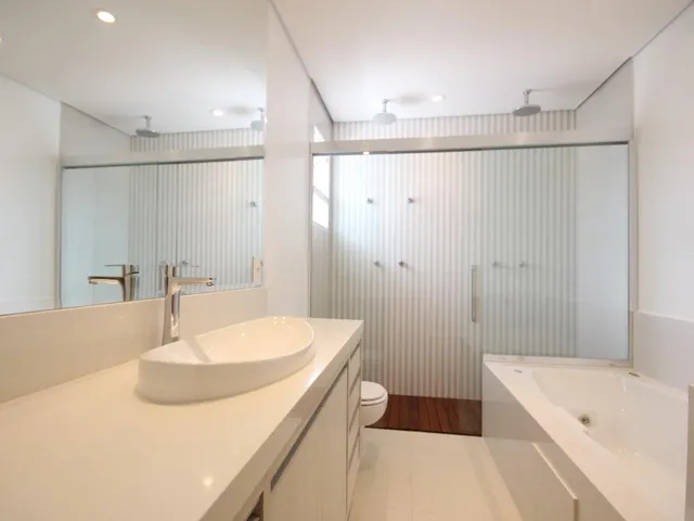 Imagem 2: Residência de Luxo em Higienópolis: Cobertura com 4 Quartos, 2 Suítes, 4 Banheiros e 381,72 M² em São Paulo-Sp
