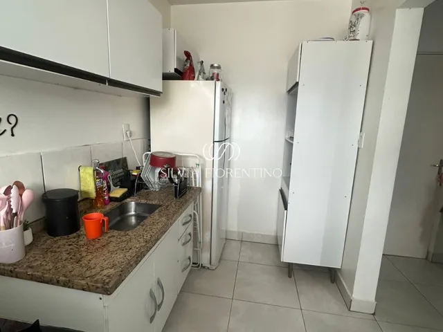 Imagem 2: Apartamento À Venda em Taubaté-Sp, no Parque Santo Antônio: 2 Quartos, 1 Sala, 1 Banheiro, 1 Vaga, 56M². Imperdível!