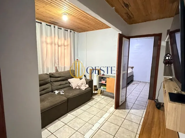 Imagem 5: Terreno com 2 Casas Independentes no Bairro Coqueiral