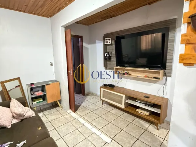 Imagem 7: Terreno com 2 Casas Independentes no Bairro Coqueiral