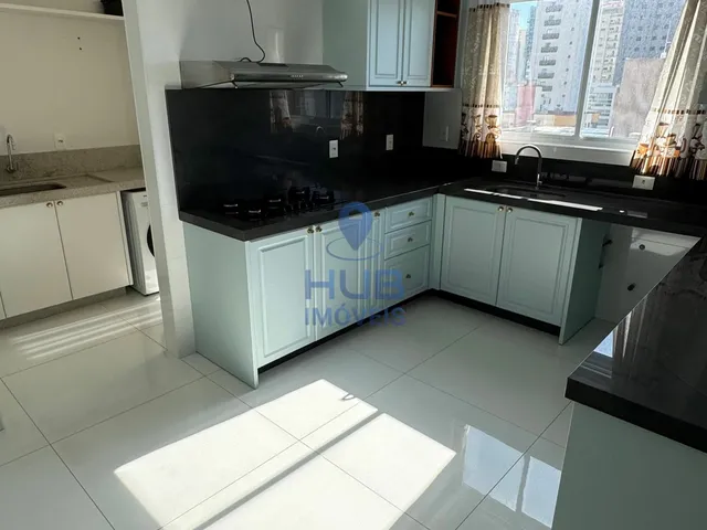 Imagem 4: Apartamento com 4 Dormitórios À Venda Sendo 4 Suítes, 280.0 M² por - R$ 5.410.000,00 - Meia Praia - Itapema/Sc