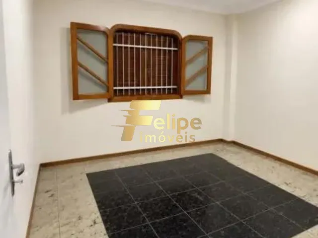 Imagem 10: MAGNÍFICA MANSÃO COM 08 QUARTOS, SENDO 03 SUÍTES, EXCELENTE LOCALIZAÇÃO, NA QUADRA