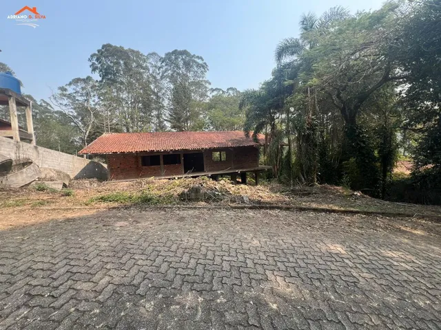 Imagem: Casa À Venda em Embu das Artes, Jardim