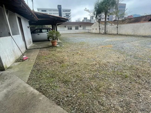 Imagem 4: Imóvel Comercial no Saguaçú