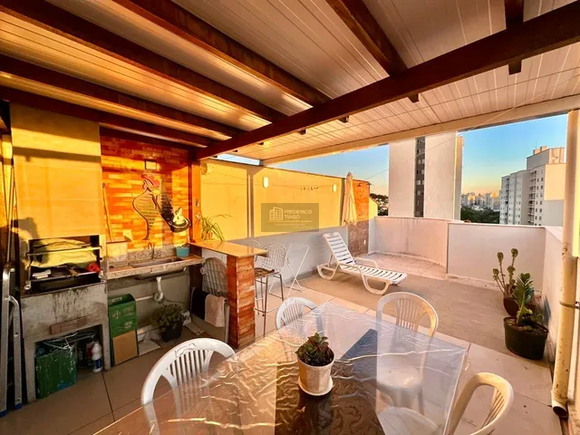 Imagem 6: Belíssima Cobertura com Vista Definitiva – 2 Quartos, Suíte e 2 Vagas Paralelas