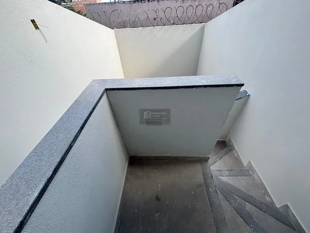Imagem 6: Casa Geminada Duplex 2 Quartos 2 Vagas bairro Mantiqueira Região Venda Nova Belo