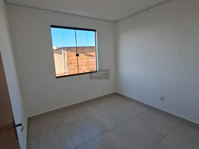 Imagem 3: Casa Duplex Nova com Terraço – 3 Quartos, 1 Suíte e 2 Vagas