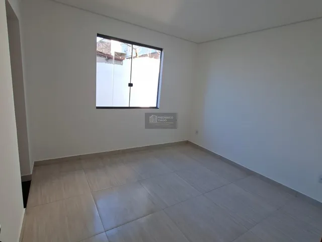 Imagem 5: Casa Duplex Nova à Venda – 3 Quartos, 1 Suíte e 2 Vagas