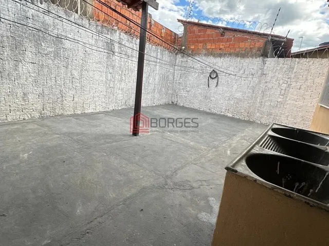 Imagem 5: Casa com mobília no Jardim Sumaré