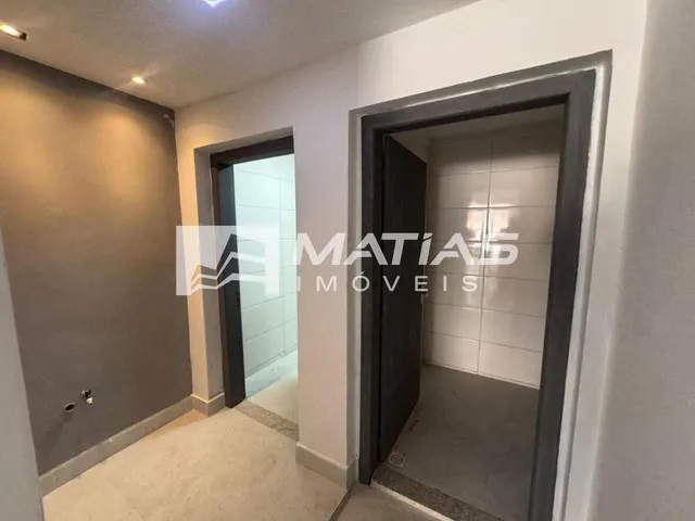 Imagem 6: Loja Comercial para Locação no Centro de Guarapari-ES: 2 salas, 2 banheiros, 110m²