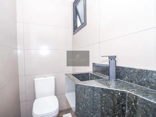 Imagem 4: CASA RESIDENCIAL em CURITIBA - PR, SÍTIO CERCADO