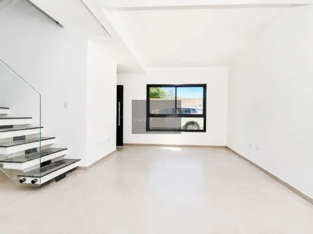 Imagem 2: CASA RESIDENCIAL em CURITIBA - PR, SÍTIO CERCADO