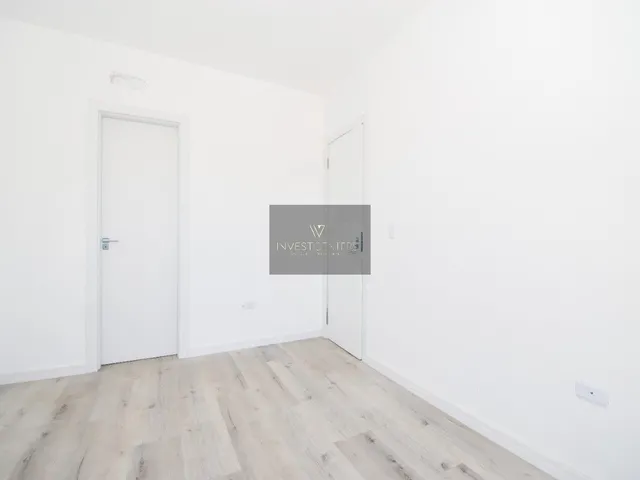 Imagem 14: CASA RESIDENCIAL em CURITIBA - PR, SÍTIO CERCADO