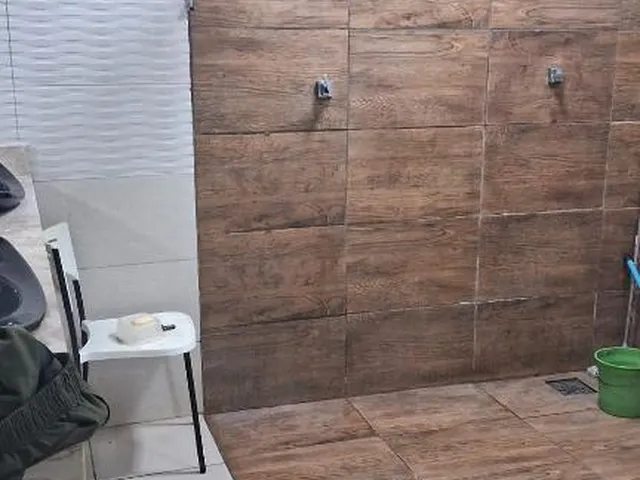 Imagem 4: CASA EM CANDEIAS