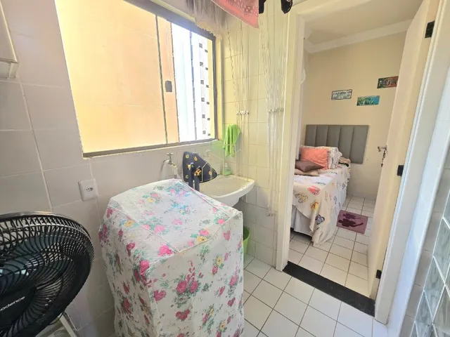 Imagem 11: Apartamento à venda em Salvador na Pituba com 3 quartos 1 suíte 2 salas 3 banheiros 2