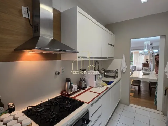 Imagem 7: Apartamento à venda na Barra Salvador-BA com 3 quartos 2 suítes 2 salas 3 banheiros 2