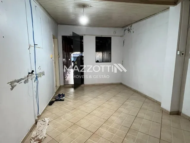 Imagem 11: Casa com piscina em amplo terreno com 799 m à venda, NAZARÉ, MEDIANEIRA - PR