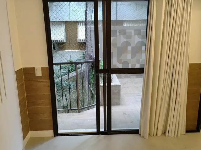 Imagem 14: P style="line-height: 1.4;">Descubra este elegante apartamento para locação no