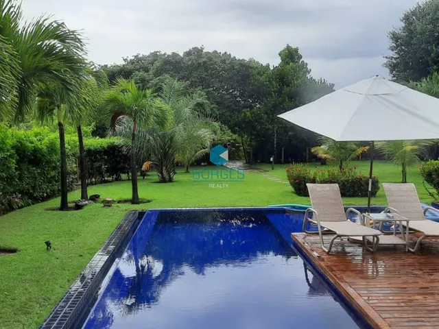 Imagem 6: Casa à venda em Costa do Sauípe com 1.200m², projeto David Bastos e porteira fechada