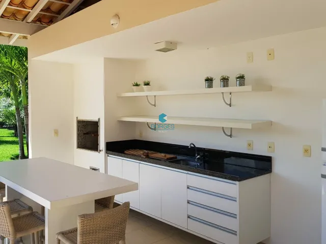 Imagem 2: Casa à venda em Costa do Sauípe com 1.200m², projeto David Bastos e porteira fechada