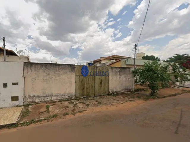 Imagem 6: Lote comercial na Av Mato Grosso ao lado do Ville Center Mall fundo Rua Carreiro