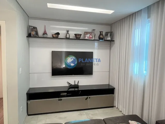 Imagem 2: Área privativa com | 3 Quartos sendo 1 suíte | à Venda | 165m² | Itapoã