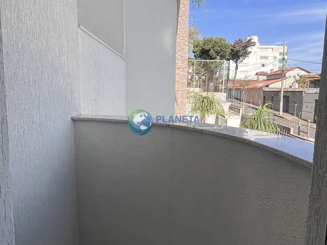Imagem 3: Área privativa com | 3 Quartos sendo 1 suíte | à Venda | 165m² | Itapoã