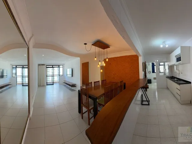 Imagem 8: Apartamento amplo com 120 m² privativos, 3 quartos e 2 suítes