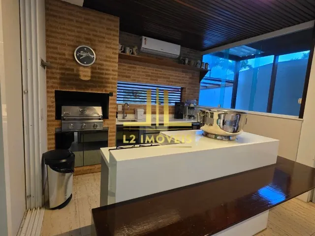 Imagem 2: MANSÃO - 6 SUÍTES - 1.200M² - ACADEMIA - PISCINA - ENERGIA SOLAR - 06 VAGAS