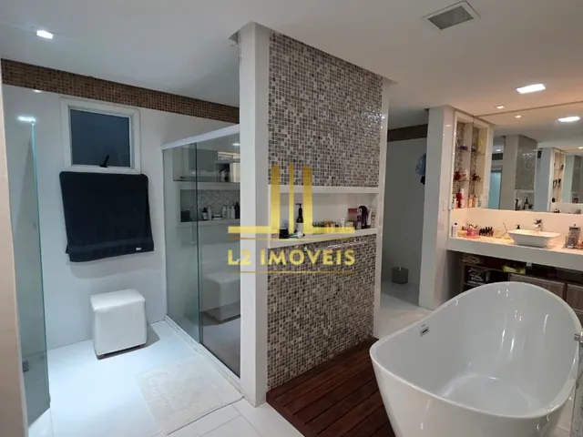 Imagem 13: MANSÃO - 6 SUÍTES - 1.200M² - ACADEMIA - PISCINA - ENERGIA SOLAR - 06 VAGAS
