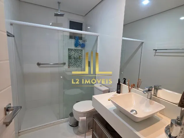 Imagem 11: MANSÃO - 6 SUÍTES - 1.200M² - ACADEMIA - PISCINA - ENERGIA SOLAR - 06 VAGAS