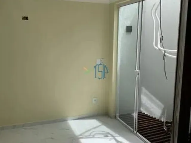 Imagem 5: Imóvel Reformado com 2 Apartamentos + Terraço com Jacuzzi