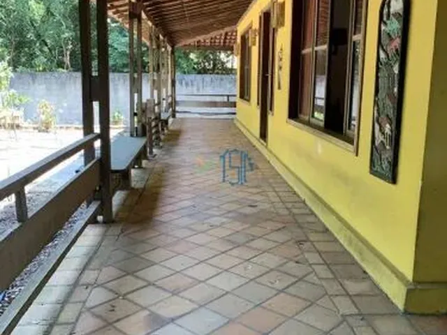 Imagem: CASA COM 3 QUARTOS E TERRENO DE 1.000 M²
