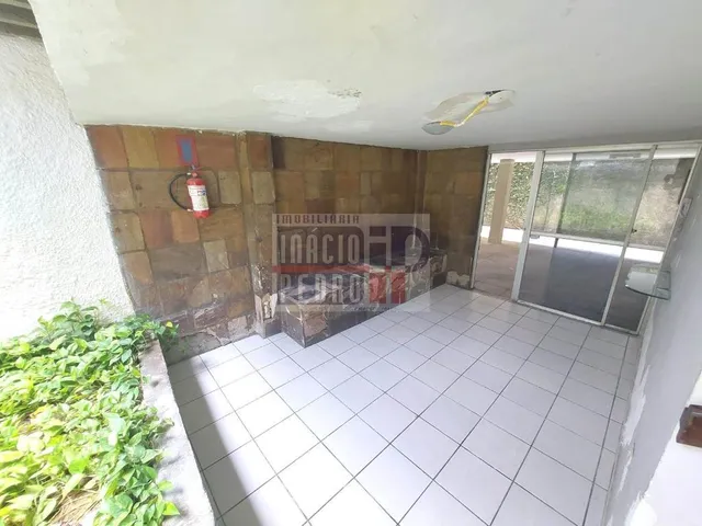 Imagem 5: Apartamento à Venda em Espinheiro