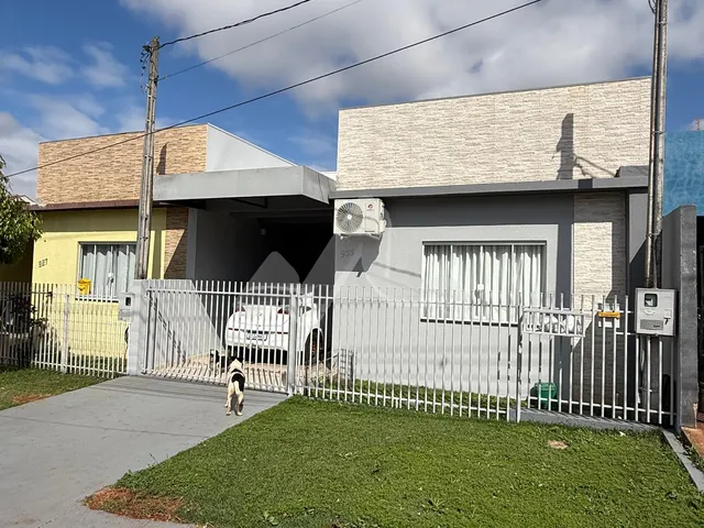 Imagem: Casa geminada a venda, com uma suíte e