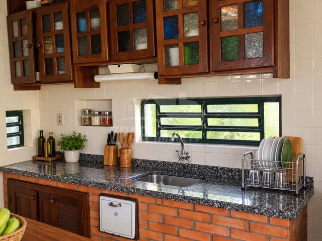 Imagem 3: Residência de 4 quartos à venda em Belém Novo, Porto Alegre