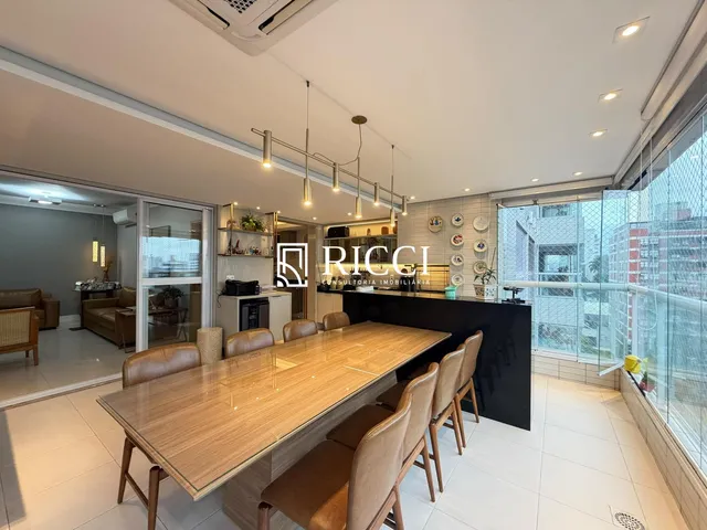 Imagem: O apartamento possui 4 Dormitórios, 3 Suítes, 4