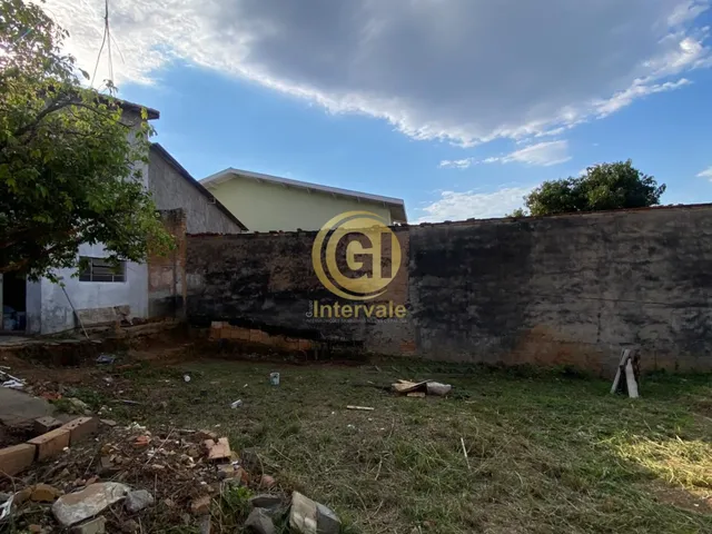 Imagem 12: Casa à Venda no Centro de Jacareí: Oportunidade Única de Investimento!