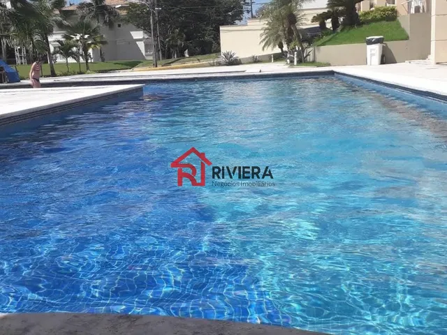 Imagem: A casa em condomínio possui 4 Dormitórios, 4 Suítes, 5