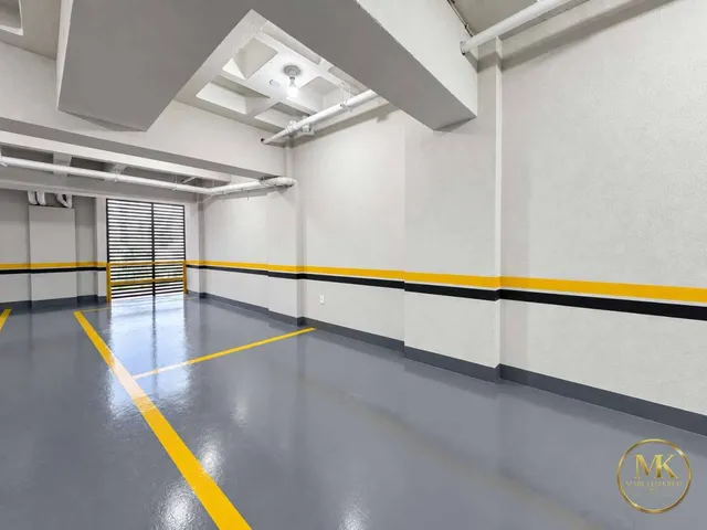 Imagem 5: Apartamento á venda 3 Suíte + 2 Demi Suítes + 3 Vagas de Garagem em Meia Praia de