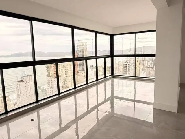 Imagem: Apartamento Alto Padrão com Vista Mar à