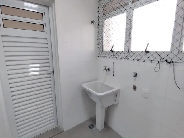 Imagem 10: LOCAÇAO - MORUMBI 2 DORMTORIOS 1 HOME OFFICE - REVERSIVEL 1 SUITE SALA + VARANDA COM