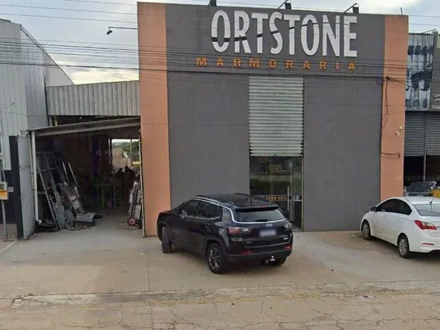 Imagem: Galpão Comercial c/ 600 m² lote e 200