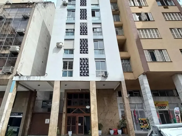 Imagem 2: Apartment em Porto Alegre - Rio Grande do Sul, Centro Histórico