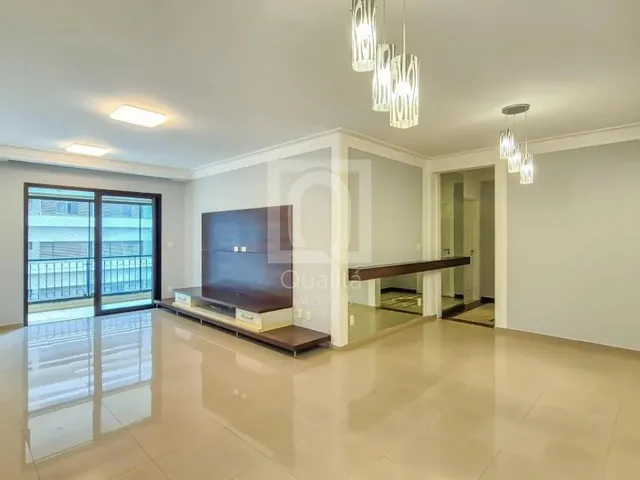 Imagem: O apartamento possui 3 Dormitórios, 2 Suítes, 5
