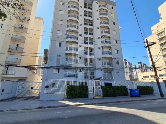 Imagem: O apartamento possui 3 Dormitórios, 1 Suíte, 2 Banheiros,